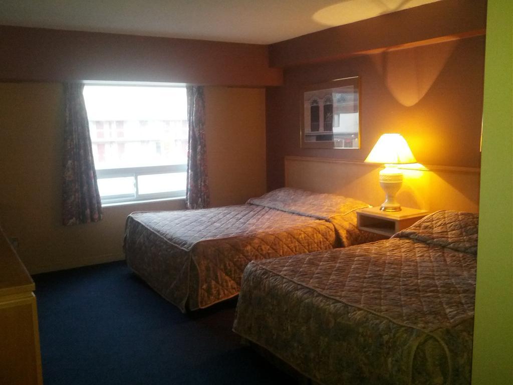 Hotel Admiral By The Falls